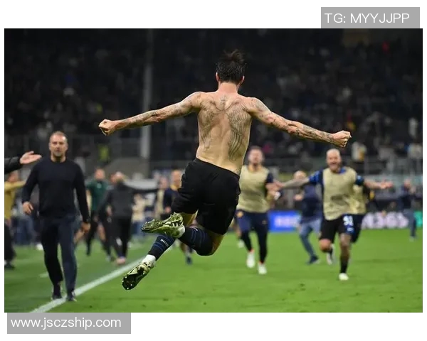 足球明星热衷纹身背后的故事与心理分析探讨